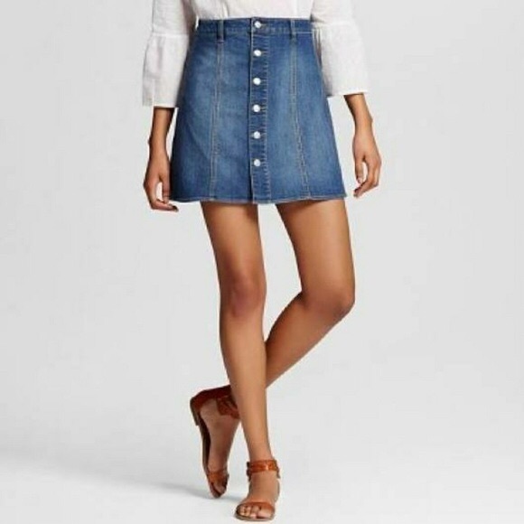Mossimo Supply Co. Dresses & Skirts - 🔥lowest markdown🔥💰Button front denim skirt NWOT
